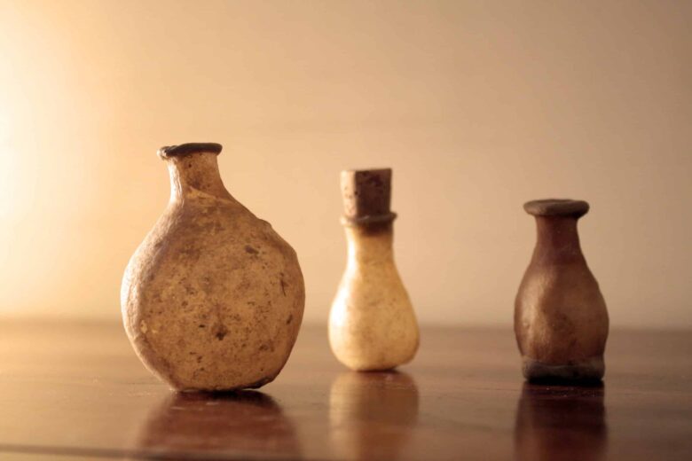 Kuppis, leather bottles used for maceration of attars in traditional perfumery