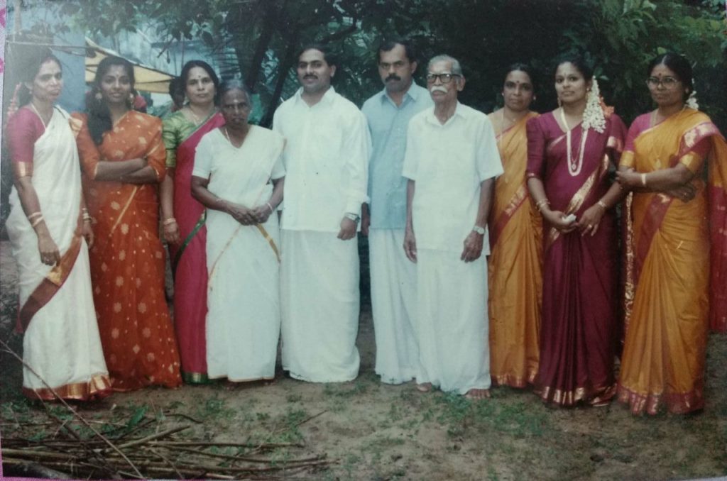 Achachan with his children at his youngest son's wedding in 1996.
