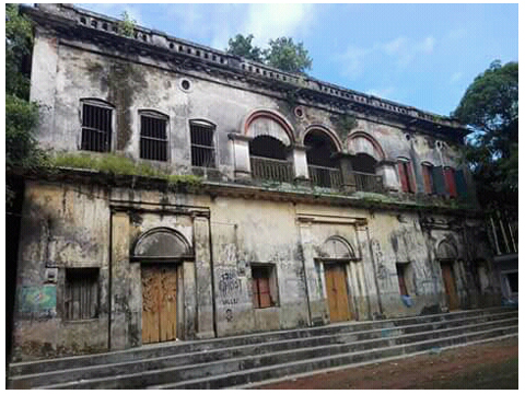A section of the Majumder Mansion, now in Bangladesh