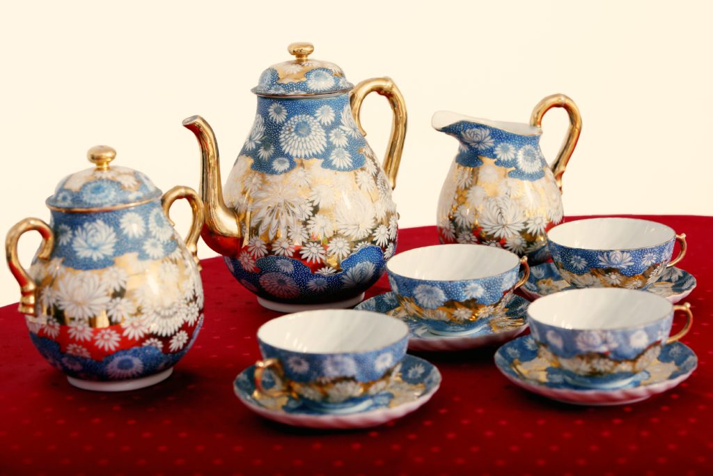 The fine bone china tea service left behind to 16-year old Aisha 